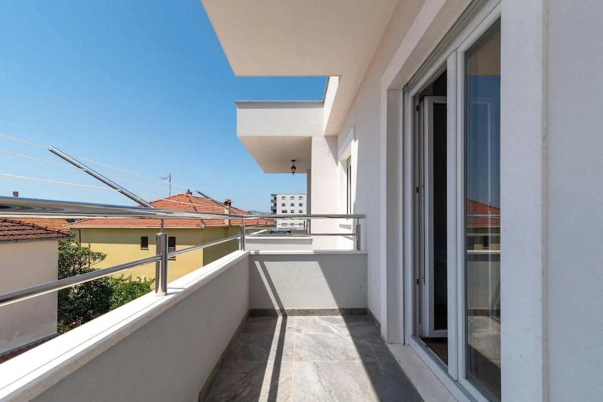 Apartment Mileni Trogir Croatia