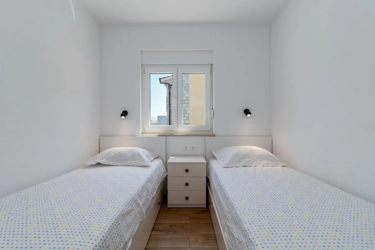 Apartment Mileni Trogir