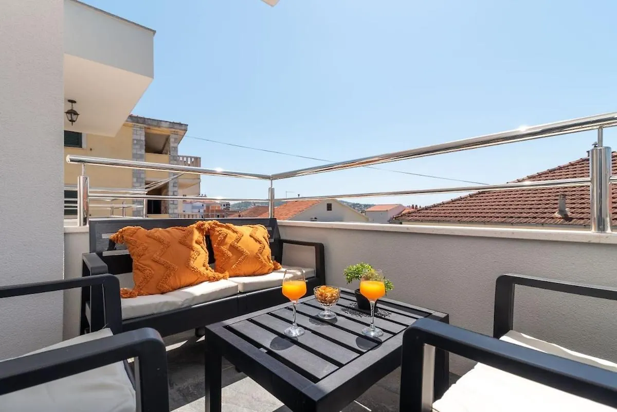 Apartment Mileni Trogir